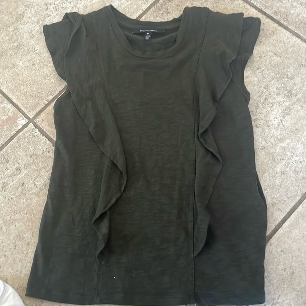 White House Black market T-Shirt Green
